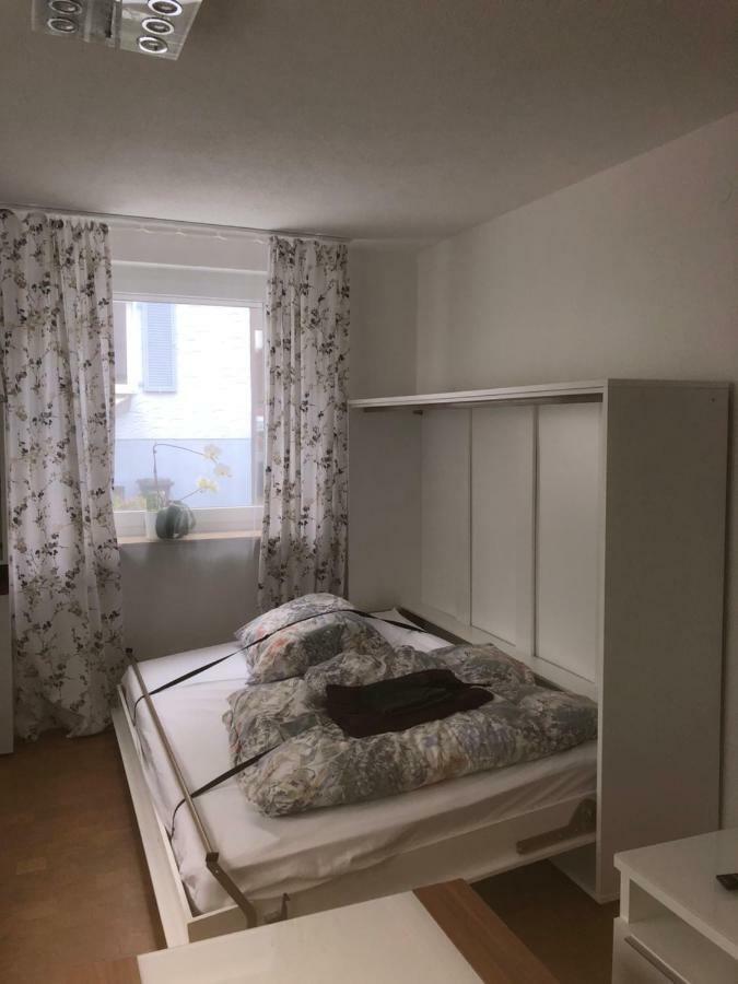 Fewo Reutlingen Heinestrasse Екстер'єр фото