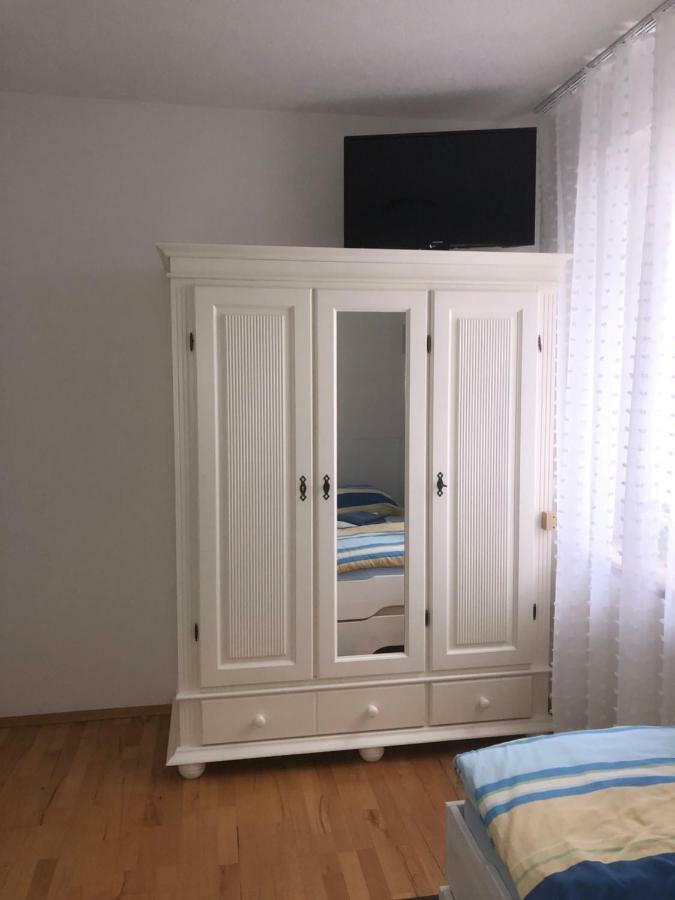 Fewo Reutlingen Heinestrasse Екстер'єр фото
